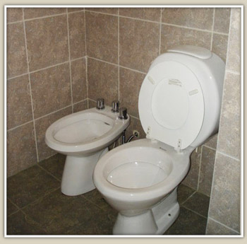 Departamentos de cuatro ambientes - Toilet&acute;s